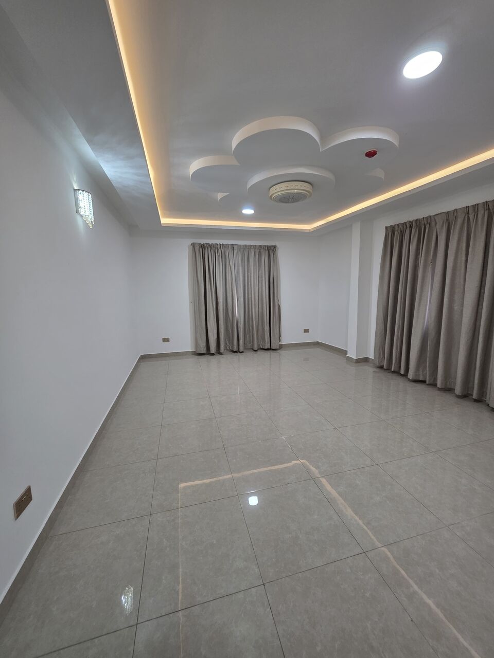 Hidd, Apartments, Flats, Houses & Villas, BHD 200,  Flat With AC For Rent In Hidd