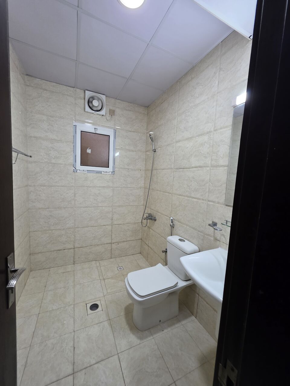 Hidd, Apartments, Flats, Houses & Villas, BHD 200,  Flat With AC For Rent In Hidd