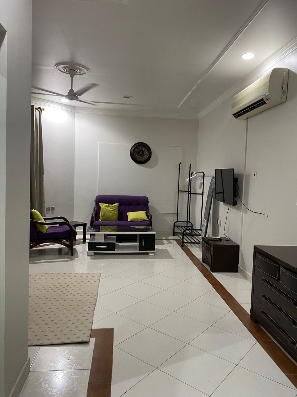 Busaiteen, Apartments, Flats, Houses & Villas, BHD 180/month,  Furnished,  Studio,  FULLY FURNISHED STUDIO FLAT FOR RENT IN BUSAITEEN