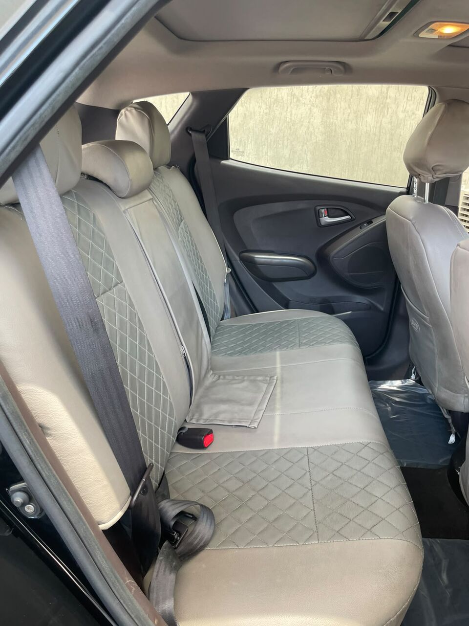 Dammam, Vehicles, Cars & Trucks , SAR 36000,  Hyundai Tucson,  2011,  Automatic,  295000 KM,