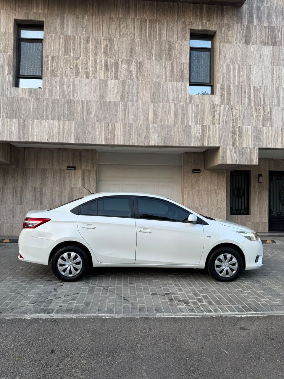 Jeddah, Vehicles, Cars & Trucks , SAR 28500,  Toyota Yaris,  2017,  Automatic,  250 KM,    For Sell