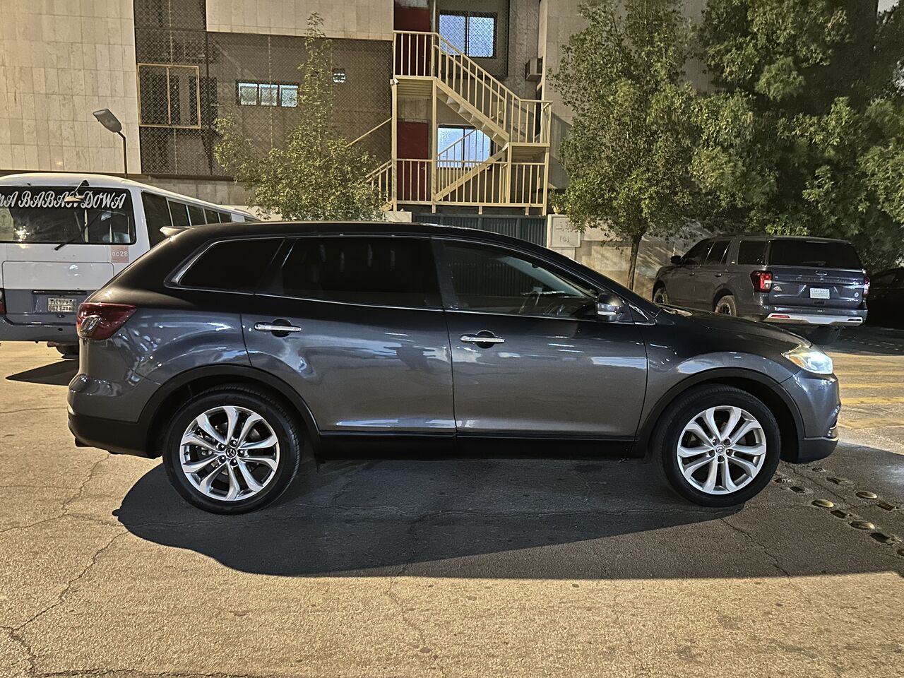 Al Murabba, Vehicles, Cars & Trucks , SAR 30,  Mazda CX-09,  2013,  Automatic,  105000 KM,    Model Good Condition Low Odometer