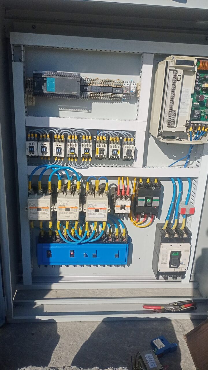 Jeddah, Jobs, Electricion Emt Cable Termination