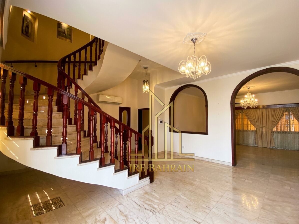 Segaya, Villas, BHD 175000,  315 Sq. Meter,  Beautiful Corner Villa For Sale In Segaya &ndash; Bu Ashira BD.175,000/-