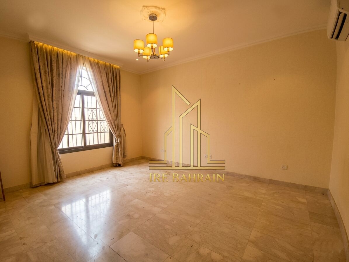 Segaya, Villas, BHD 175000,  315 Sq. Meter,  Beautiful Corner Villa For Sale In Segaya &ndash; Bu Ashira BD.175,000/-