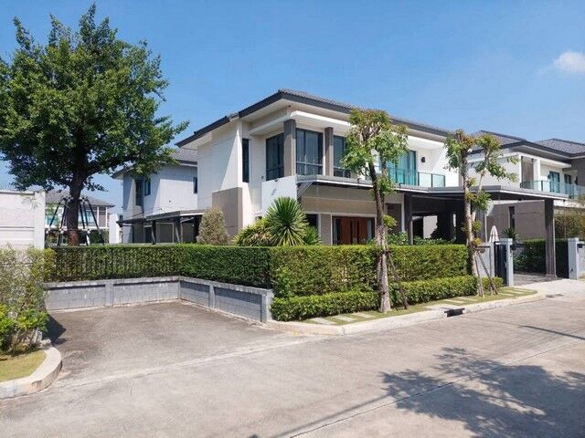 Bangkok, Real Estate For Sale, THB 13800000,  4 BR,  109 Sq. Feet,  The City Boromarajonani - Thawi Watthana, A Luxury Detached House On Land Of 109 Sq M.,
