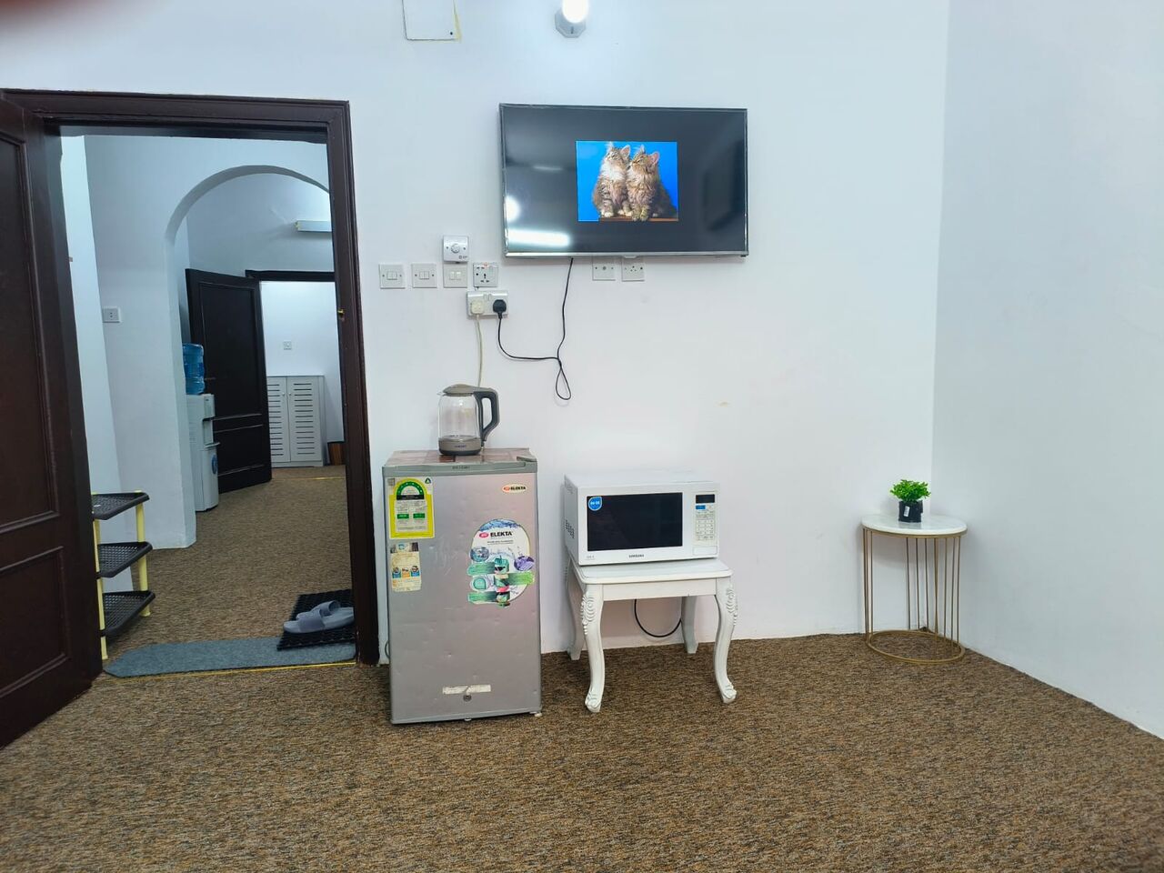 Riyadh, Rooms for Rent, SAR 1500/month,  Furnished,  Executive Rooms Available In Fully Furnished Flat 3-BHK-G, R-2