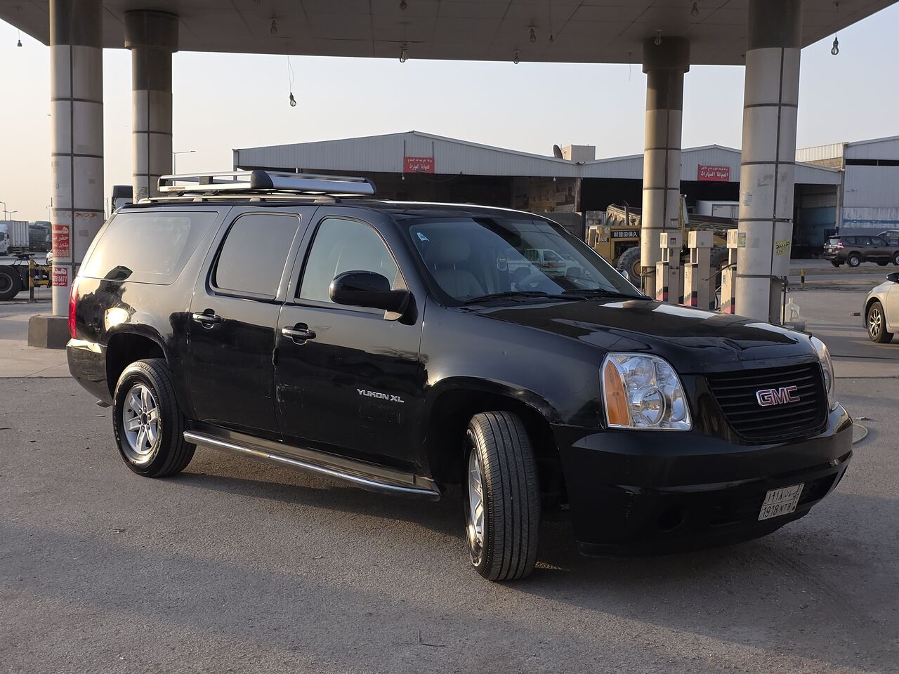 Riyadh, Vehicles, Cars & Trucks , SAR 35000,  Gmc Yukon XL,  2011,  Automatic,  460000 KM,  I Would Like To Sell My