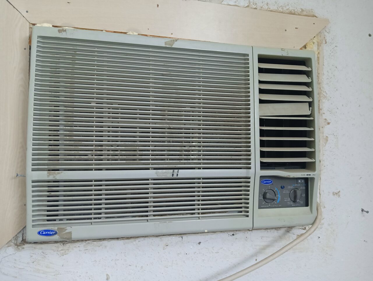 Tabuk City, Air Conditioners, SAR 400,  AC For Sale Carrier 2 Ton