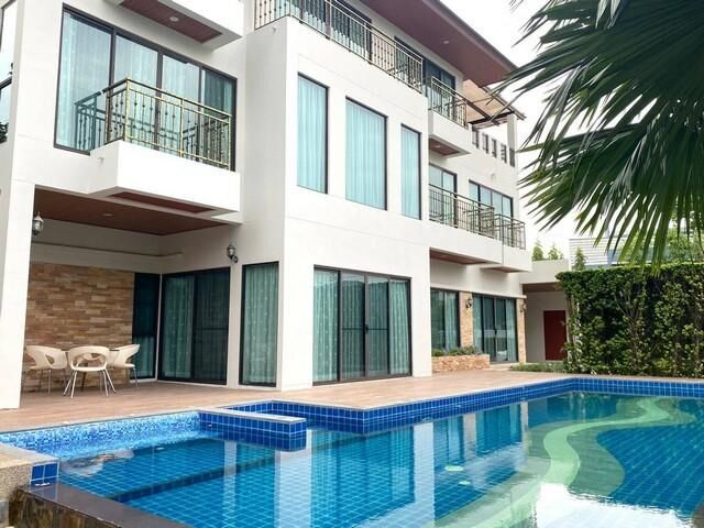 Bangkok, Villas, THB 290000,  200 Sq. Feet,  3-story Detached House For Rent, 200 Sq M, Rama 9 Area, With Private Swimming Pool, Near