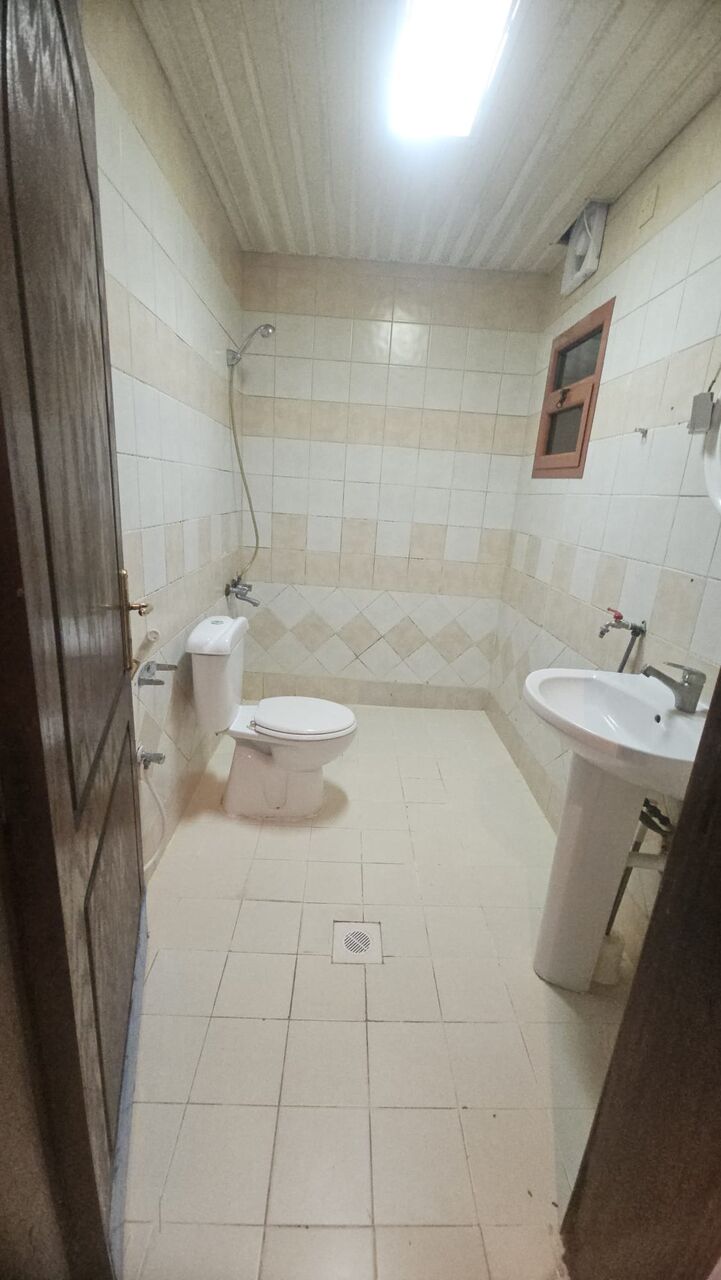 Hoora, Apartments, Flats, Houses & Villas, BHD 180/month,  2 BR,  2 Bedroom Semi Furnished Flat For Rent Ewa Under Owner Name