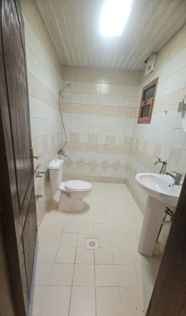 Hoora, Apartments, Flats, Houses & Villas, BHD 180/month,  2 BR,  2 Bedroom Semi Furnished Flat For Rent Ewa Under Owner Name