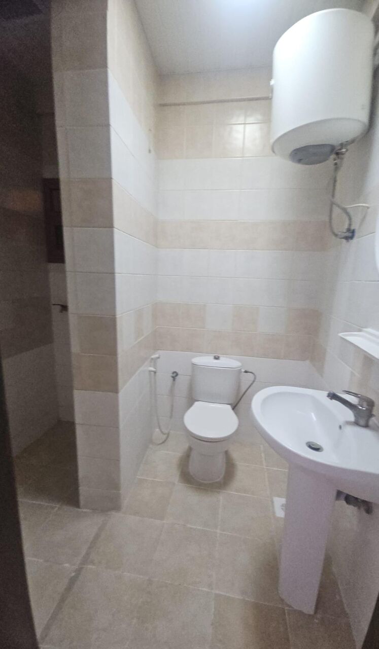 Hoora, Apartments, Flats, Houses & Villas, BHD 180/month,  2 BR,  2 Bedroom Semi Furnished Flat For Rent Ewa Under Owner Name