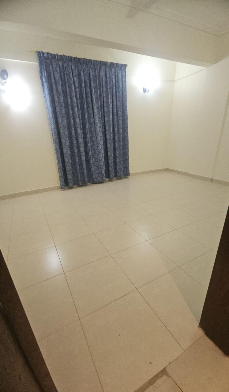 Hoora, Apartments, Flats, Houses & Villas, BHD 180/month,  2 BR,  2 Bedroom Semi Furnished Flat For Rent Ewa Under Owner Name