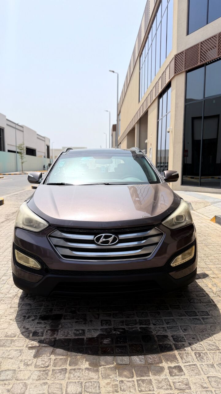 Jeddah, Vehicles, Cars & Trucks , SAR 33500,  Hyundai Santafe,  2014,  Automatic,  246000 KM,  Hyundai Santa Fe  Full Option 246000km Only For Sale