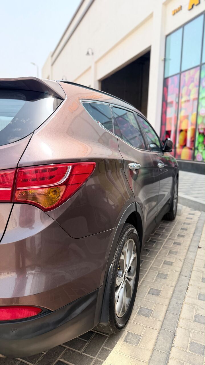 Jeddah, Vehicles, Cars & Trucks , SAR 33500,  Hyundai Santafe,  2014,  Automatic,  246000 KM,  Hyundai Santa Fe  Full Option 246000km Only For Sale