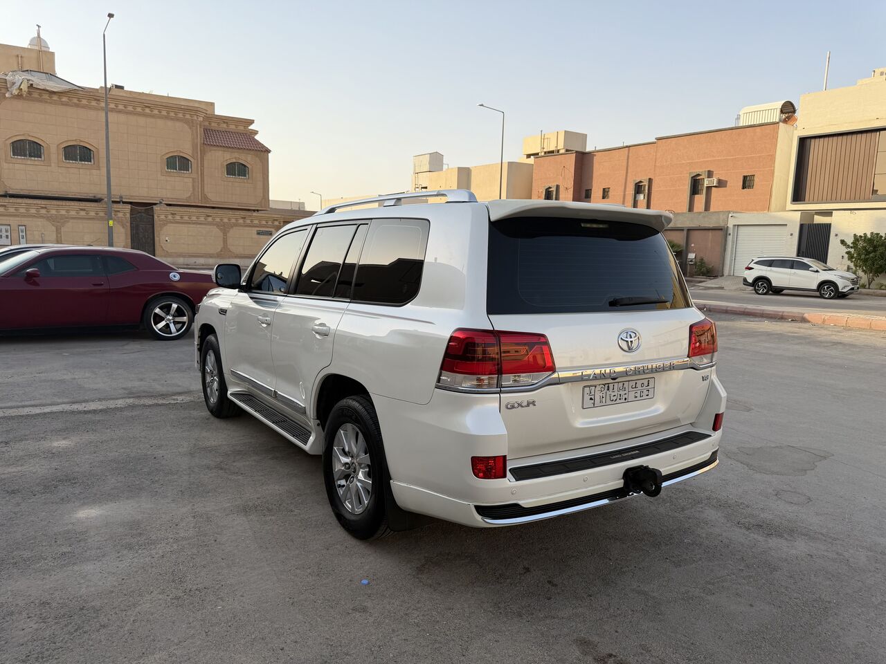 Riyadh, Vehicles, Cars & Trucks , SAR 125,  Toyota Land Cruiser,  2016,  Automatic,  362 KM,  Land Cruiser  V6 - Upgraded To 2021