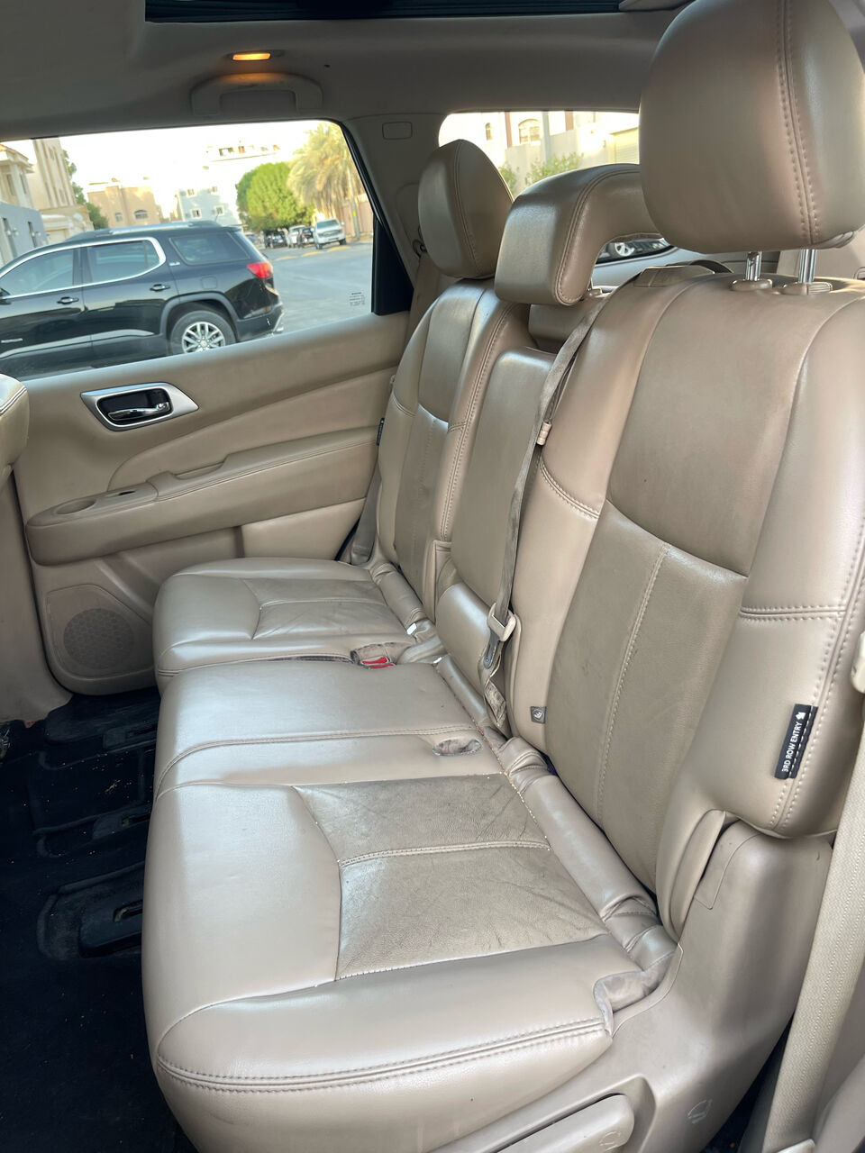 Riyadh, Vehicles, Cars & Trucks , SAR 95000,  Nissan Pathfinder,  2019,  Automatic,  194000 KM,    Doctor Driven First Owner