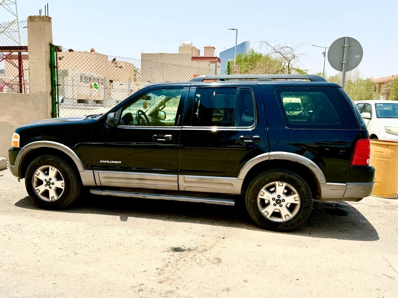 Riyadh, Vehicles, Cars & Trucks , SAR 12000,  🚙 Ford Explorer 2005 Automatic – For Sale,  2005,  Automatic,  0000000 KM,
