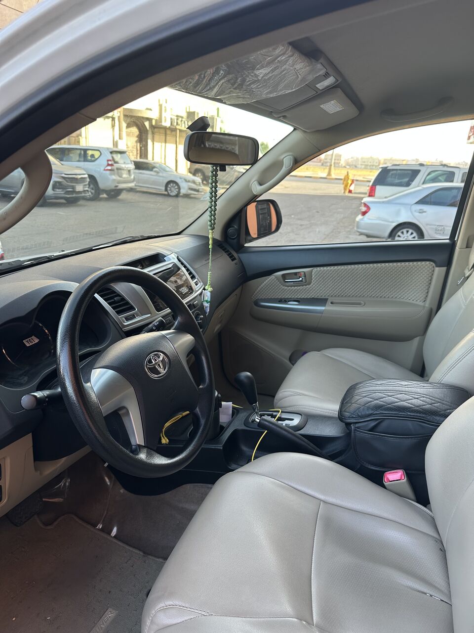 Yanbu, Vehicles, Cars & Trucks , SAR 58000,  Toyota Fortuner,  2015,  Automatic,  203001 KM,    Negotiable Call After 5 Pm Only