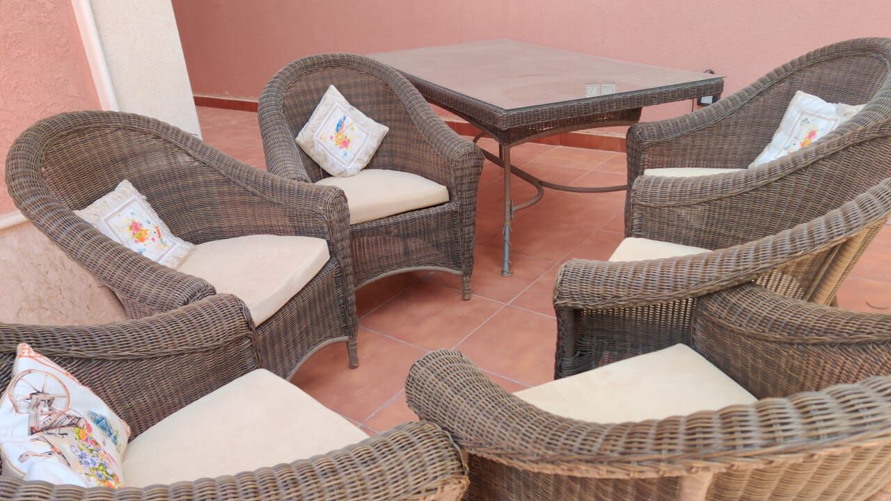 Riyadh, Furniture, SAR 500,  Outdoor Sitting + Table