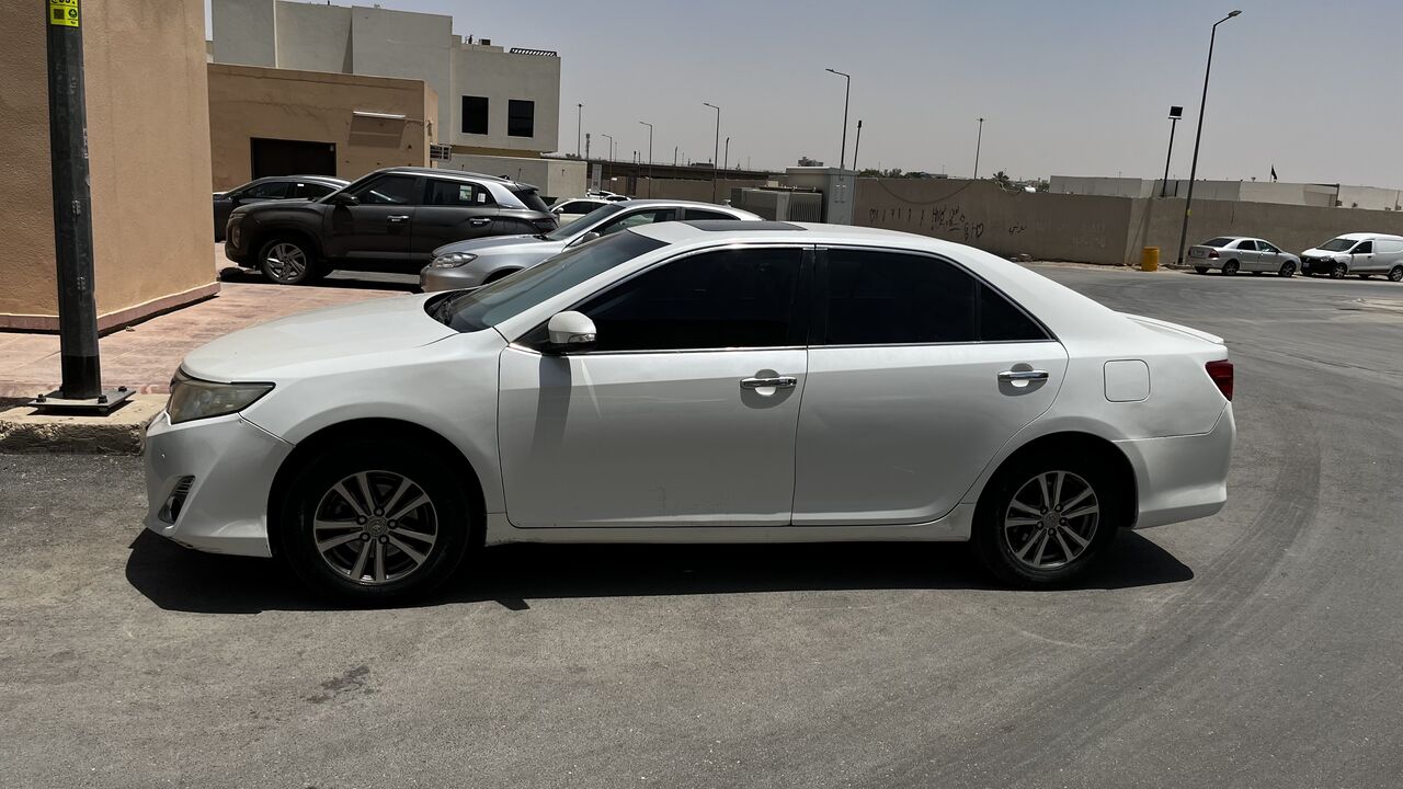 Riyadh, Vehicles, Cars & Trucks , SAR 26500,  Toyota Camry,  2013,  Automatic,  458 KM,    GLX