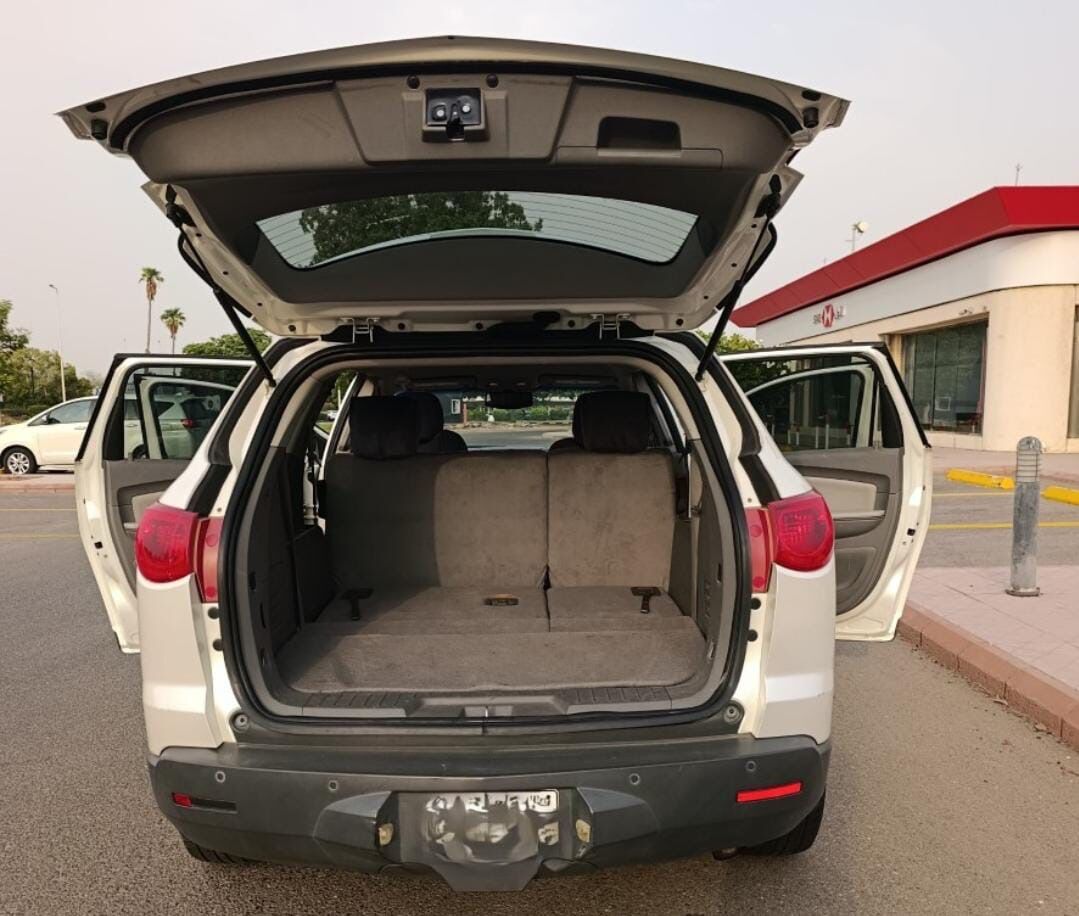 Yanbu, Vehicles, Cars & Trucks , SAR 22000,  Chevrolet Traverse,  2012,  Automatic,  305000 KM,  I Want To Sell My Car