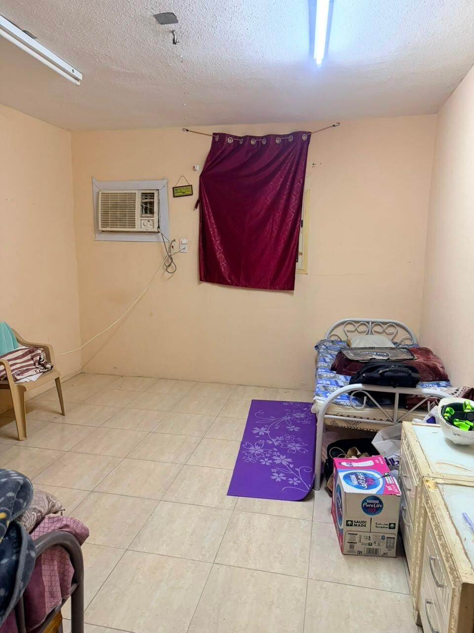 Jubail, Housing Exchanges, SAR 1400/month,  1 BR,  24 Sq. Meter,  Room For Rent In 2BHK Apartment &ndash; Al Jubail (Near KIMS Hospital)  A Semi-furnished Room Is