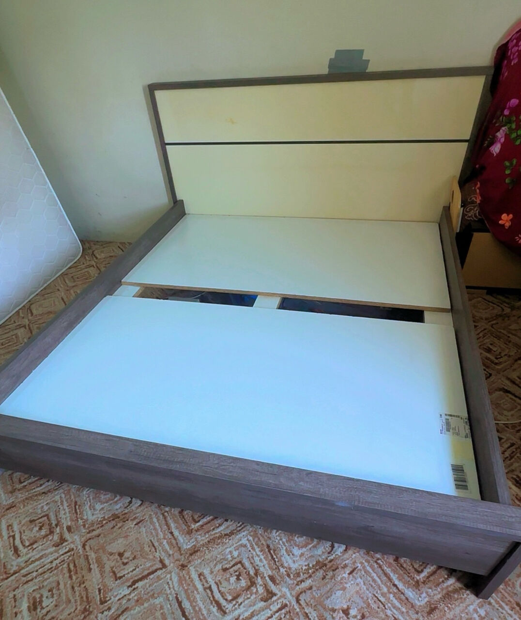 Thuqbah, Furniture, SAR 2000,  Complete Room Furniture Set For Sale - 2000