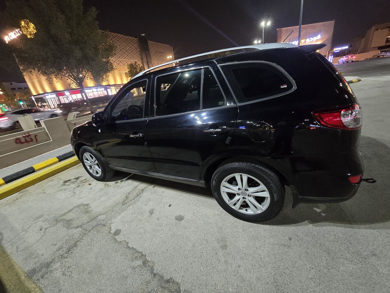 Hara, Vehicles, Cars & Trucks , SAR 25,  Hyundai Santa Fe Limited,  2011,  Automatic,  190000 KM,  Low Mileage, Small Family Used Car