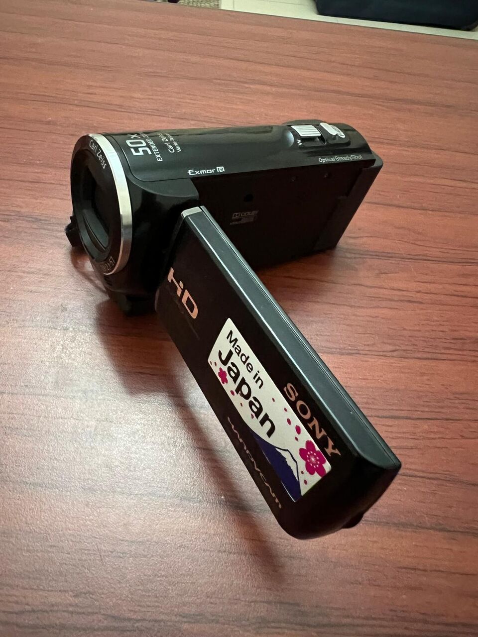 Adliya, Electronics, BHD 30,  Sony HandyCam