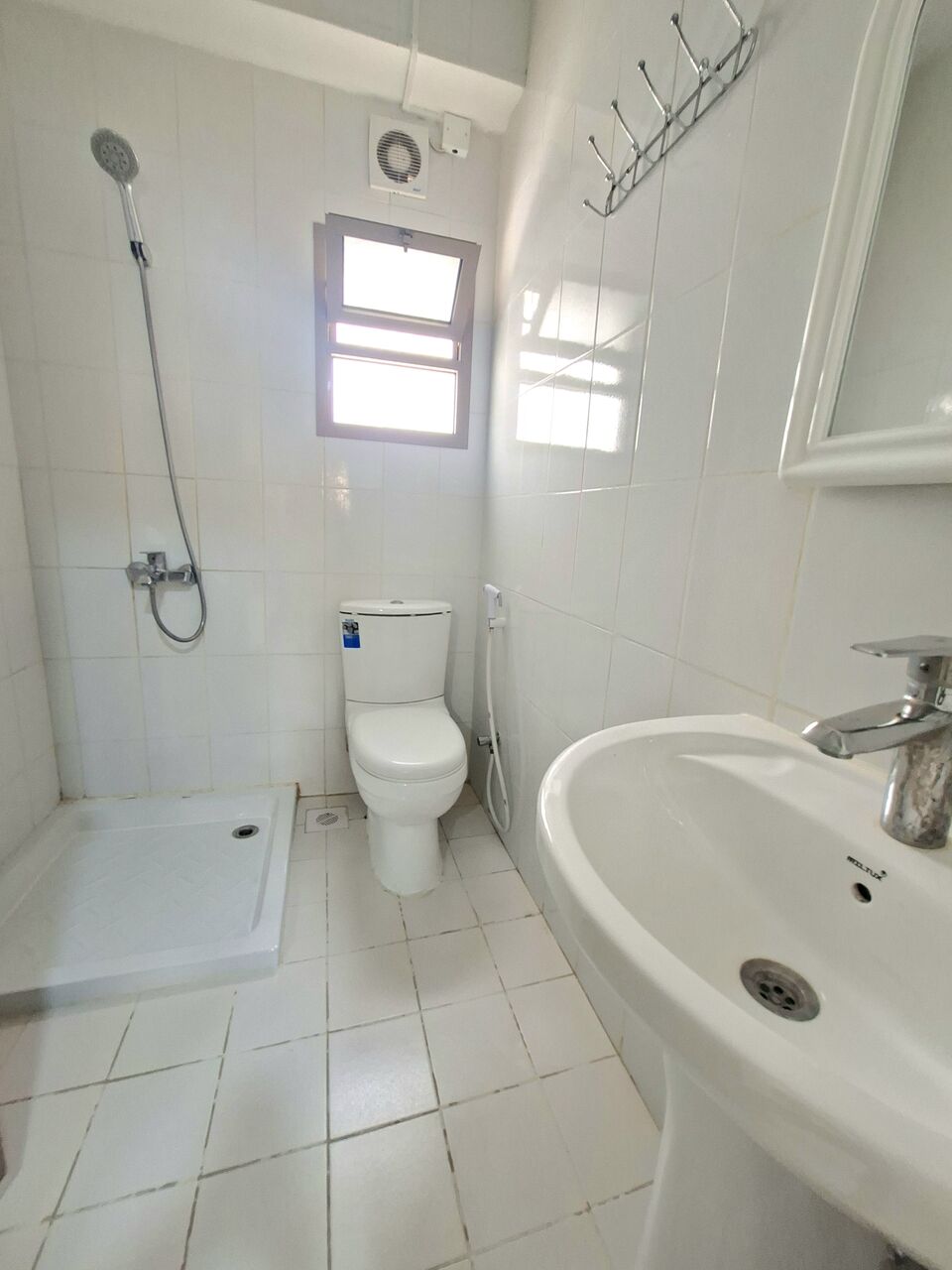 Hoora, Apartments, Flats, Houses & Villas, BHD 200/month,  Furnished,  Studio,  Fully Furnished Studio With Unlimited Ewa In Adliya,Neat & Clean Flat @ 35547951