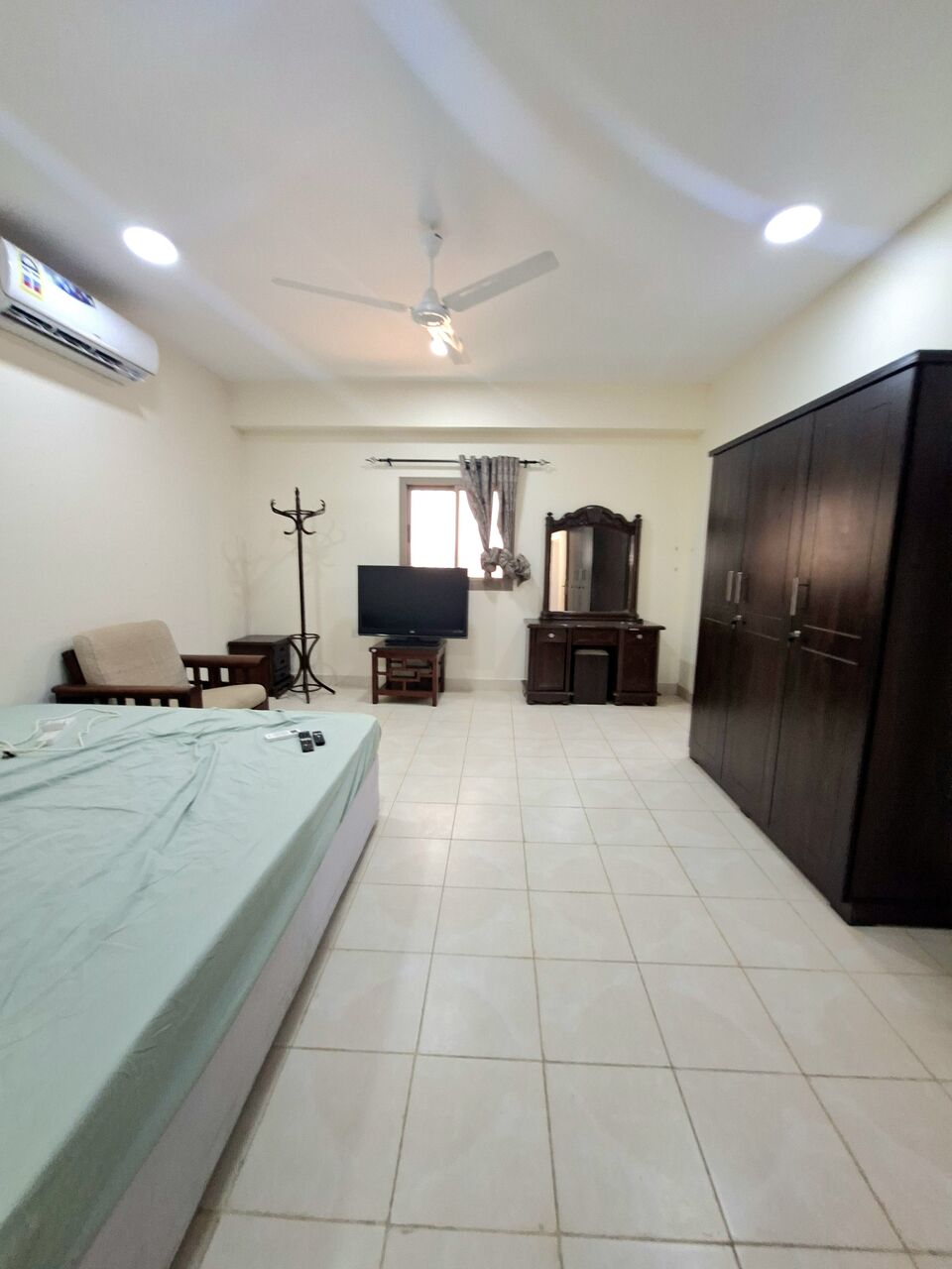 Hoora, Apartments, Flats, Houses & Villas, BHD 200/month,  Furnished,  Studio,  Fully Furnished Studio With Unlimited Ewa In Adliya,Neat & Clean Flat @ 35547951