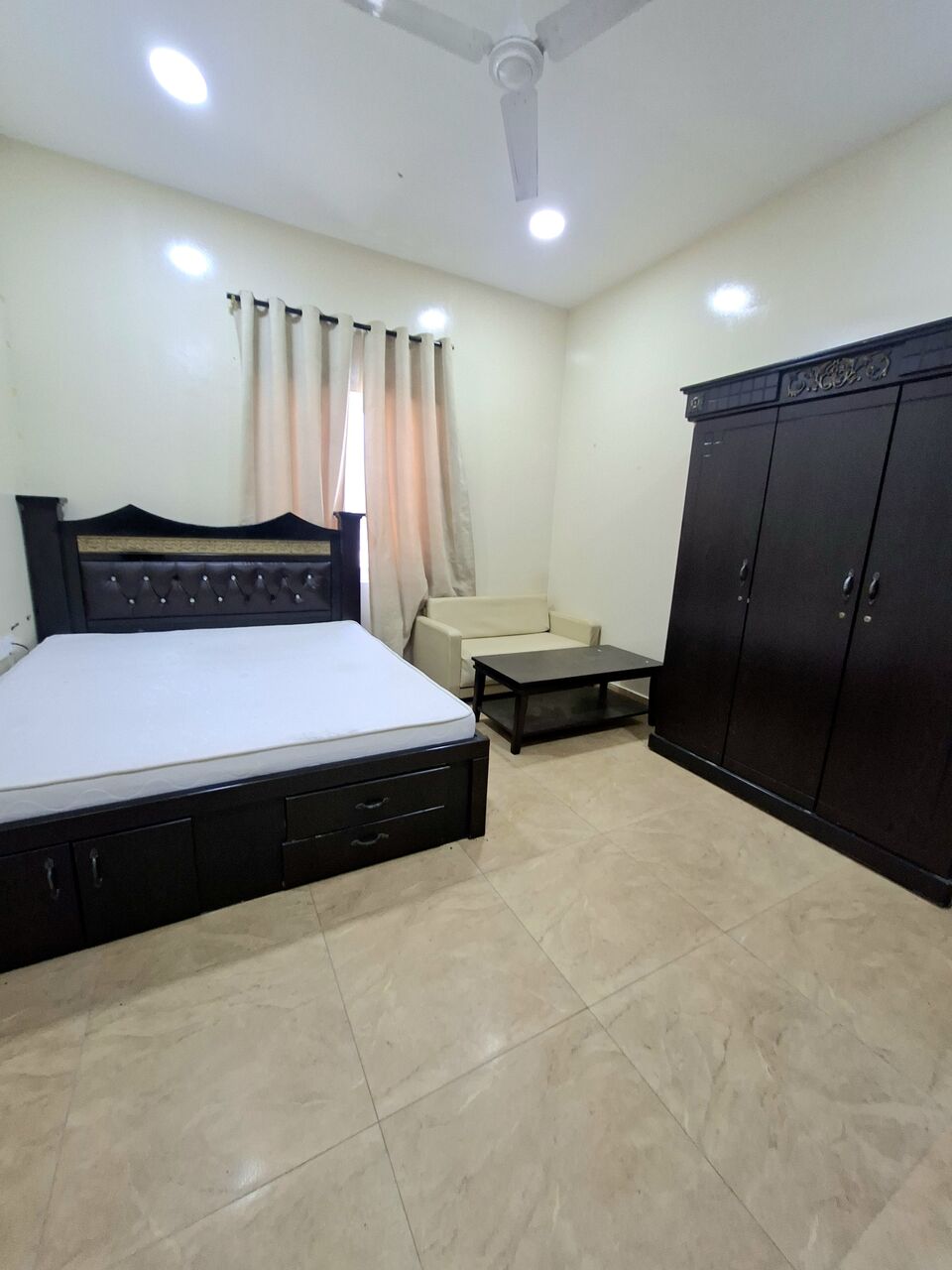 Tubli, Apartments, Flats, Houses & Villas, BHD 150/month,  Furnished,  Studio,  Fully Furnished Studio With Ewa In Tubli,Neat & Clean Flat @ 35547951