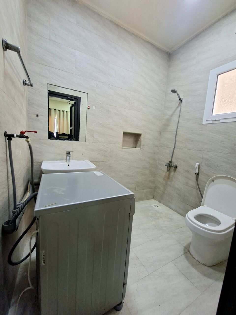 Tubli, Apartments, Flats, Houses & Villas, BHD 150/month,  Furnished,  Studio,  Fully Furnished Studio With Ewa In Tubli,Neat & Clean Flat @ 35547951