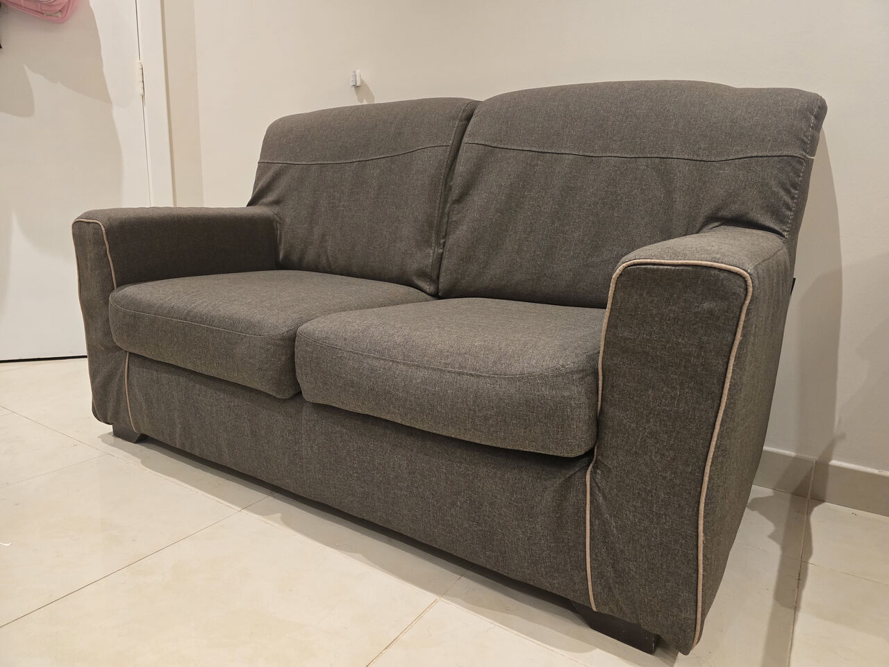 Riyadh, Furniture, SAR 1800,  Super King Bed And 6 Seater Sofa (Very Good Condition) Contact: 0539122450