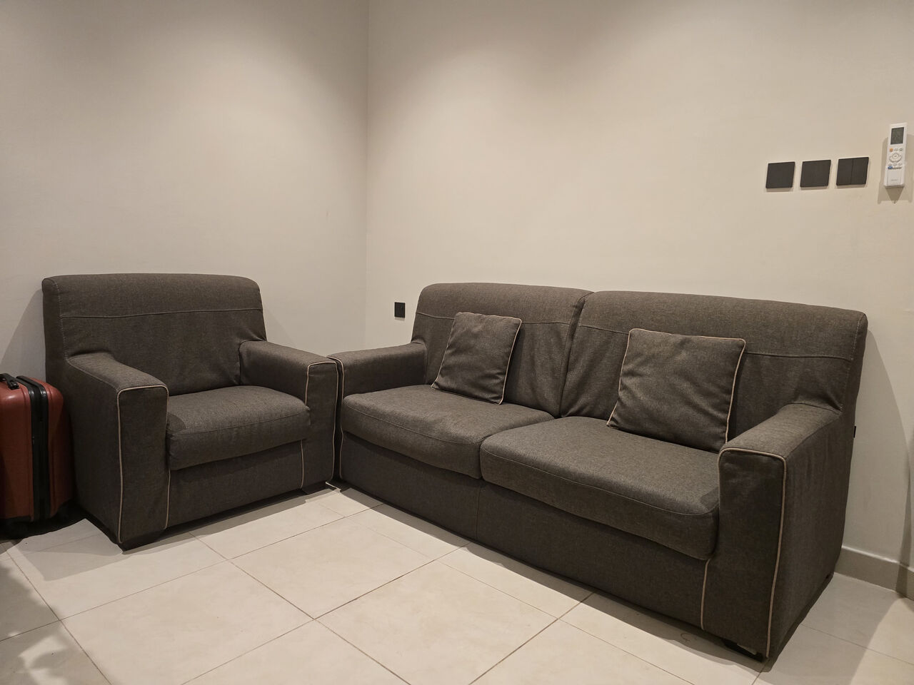Riyadh, Furniture, SAR 1800,  Super King Bed And 6 Seater Sofa (Very Good Condition) Contact: 0539122450