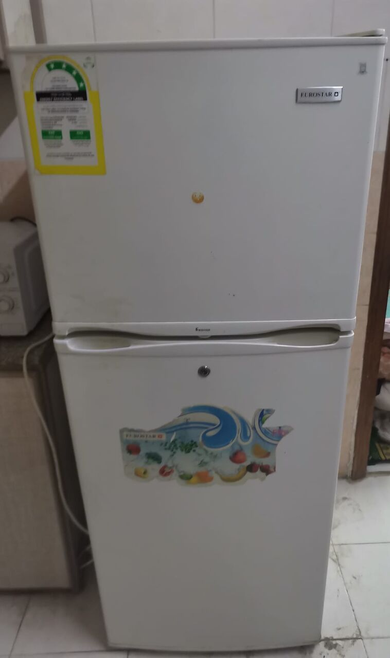 Al Nakhil, Electronics, SAR 1800,  Some Furniture And Electronic Appliances For Sale.