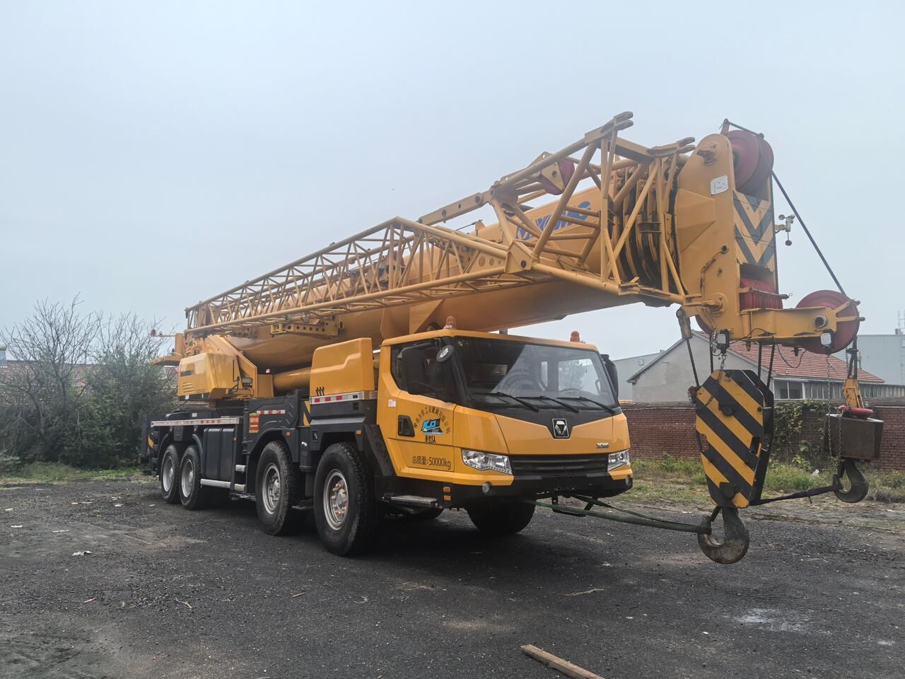 Riyadh, Businesses For Sale, Rental Of Boom Truck Cranes And All Heavy Equipment.