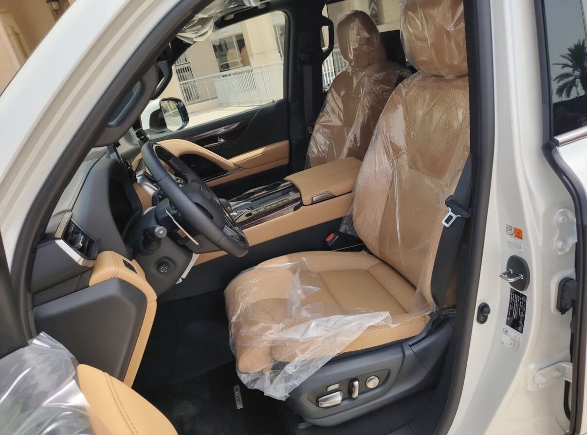 Jeddah, Vehicles, Cars & Trucks , SAR 545000,  Lexus LX 700h,  2026,  Automatic,  1445 KM,  Brand New Lexus LX700h