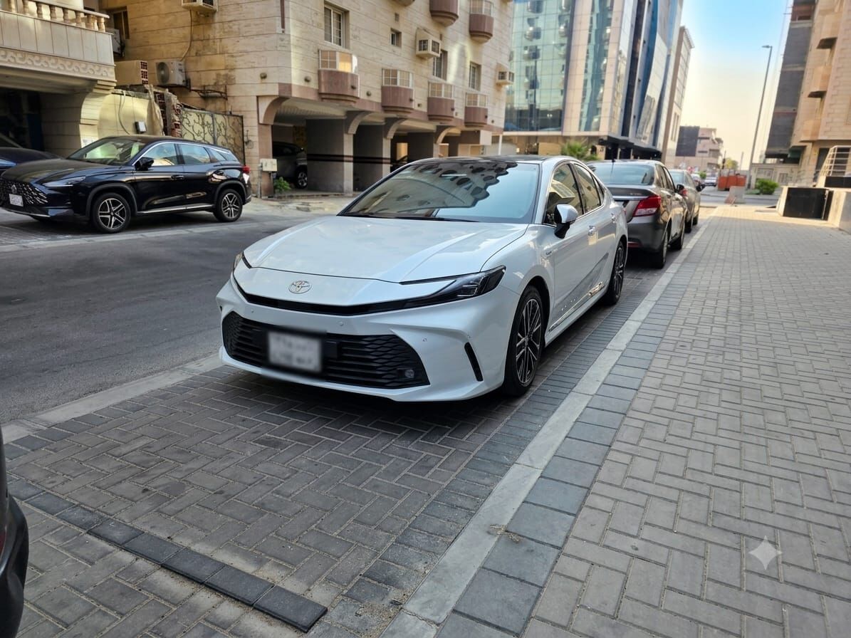 Jeddah, Vehicles, Cars & Trucks , SAR 106000,  Toyota Camry LE Hybrid,  2025,  Automatic,  61 KM,  Toyota Camry  LE Hybrid For Sale - Like New Condition