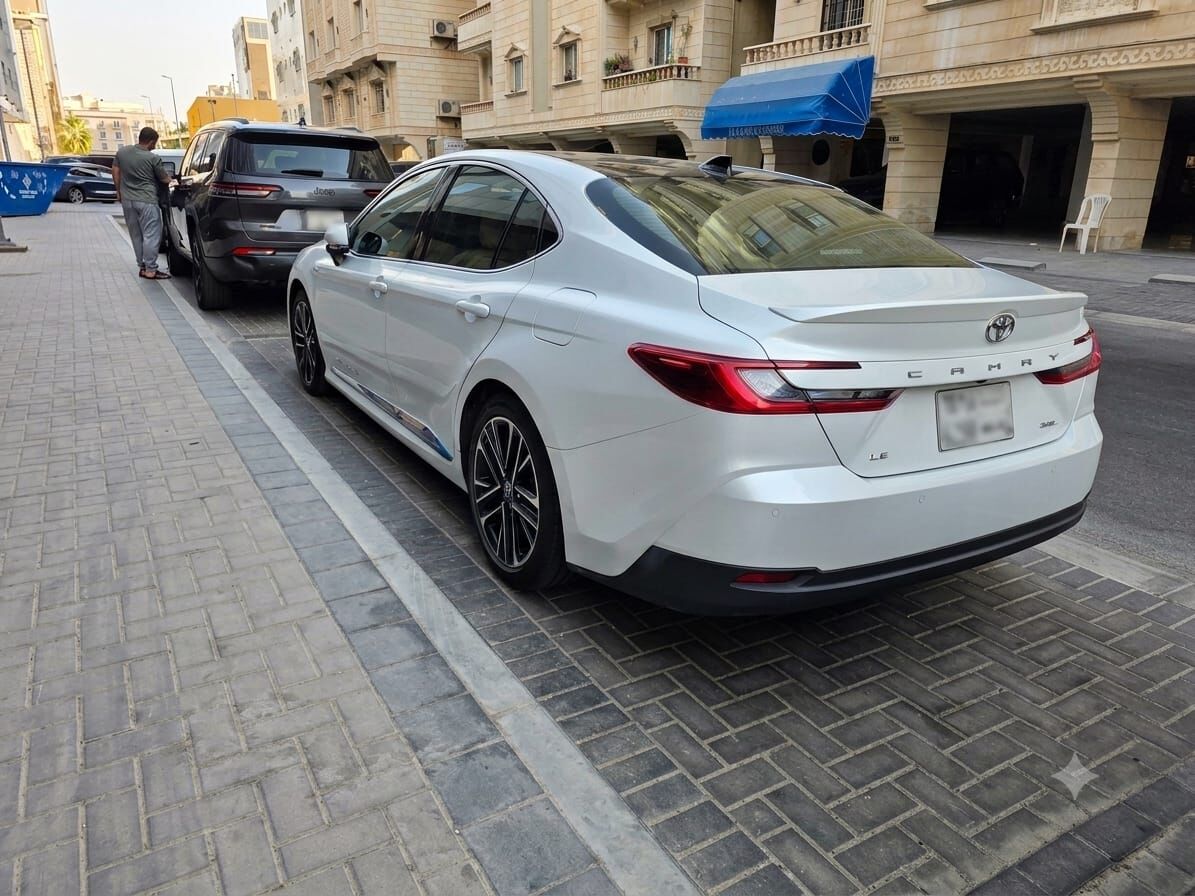 Jeddah, Vehicles, Cars & Trucks , SAR 106000,  Toyota Camry LE Hybrid,  2025,  Automatic,  61 KM,  Toyota Camry  LE Hybrid For Sale - Like New Condition