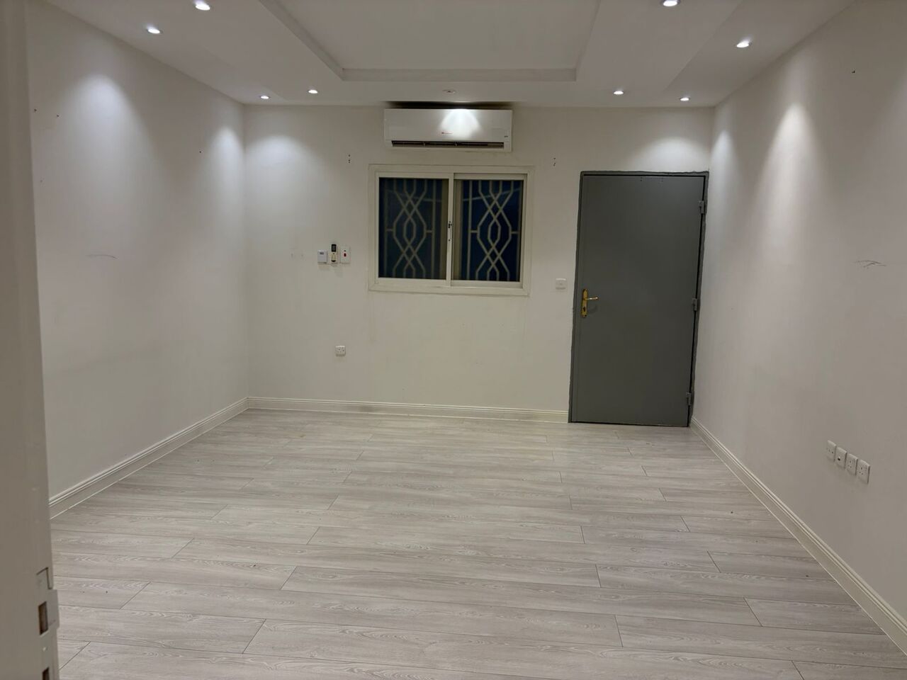 Al Rawdah, Apartments, Flats, Houses & Villas, SAR 52000/year,  4 BR,  Ground Floor With 4 Beadrooms Loan Open Space Well Located House
