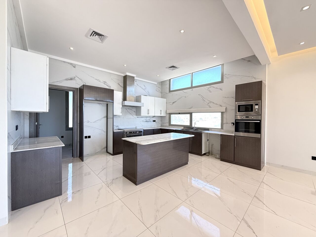 Salwa, Apartments, Flats, Houses & Villas, KWD 1150/month,  4 BR,  Salwa - Beautiful, Big 4 Master Bedroom Floor W/balcony