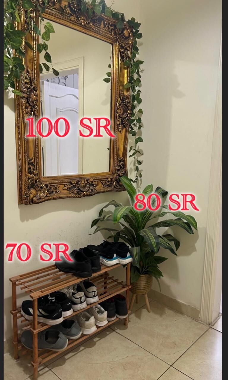 Jeddah, Furniture, Wooden Ladder Shelf, Wall Mirror, Shoe Rack, Indoor Plant, Piano Keyboard+stand,wall Decor