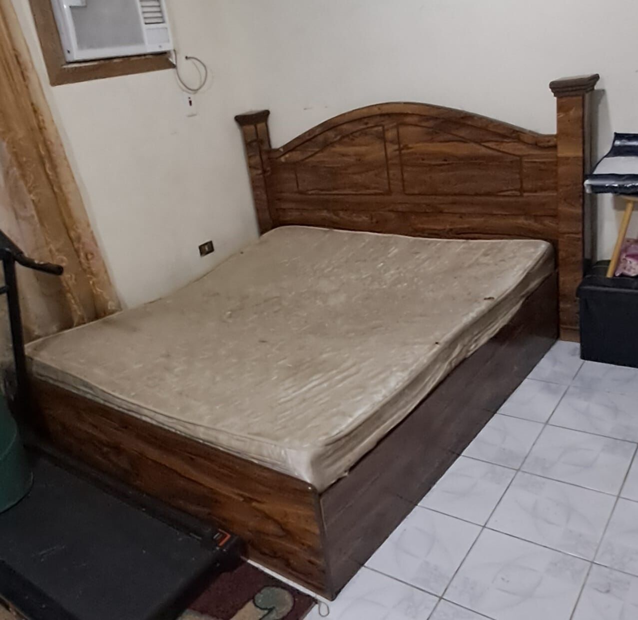 Jeddah, Furniture, SAR 450,  Complete Bedroom Set For Sale Including The Bed, Wardrobe & Side Tables.