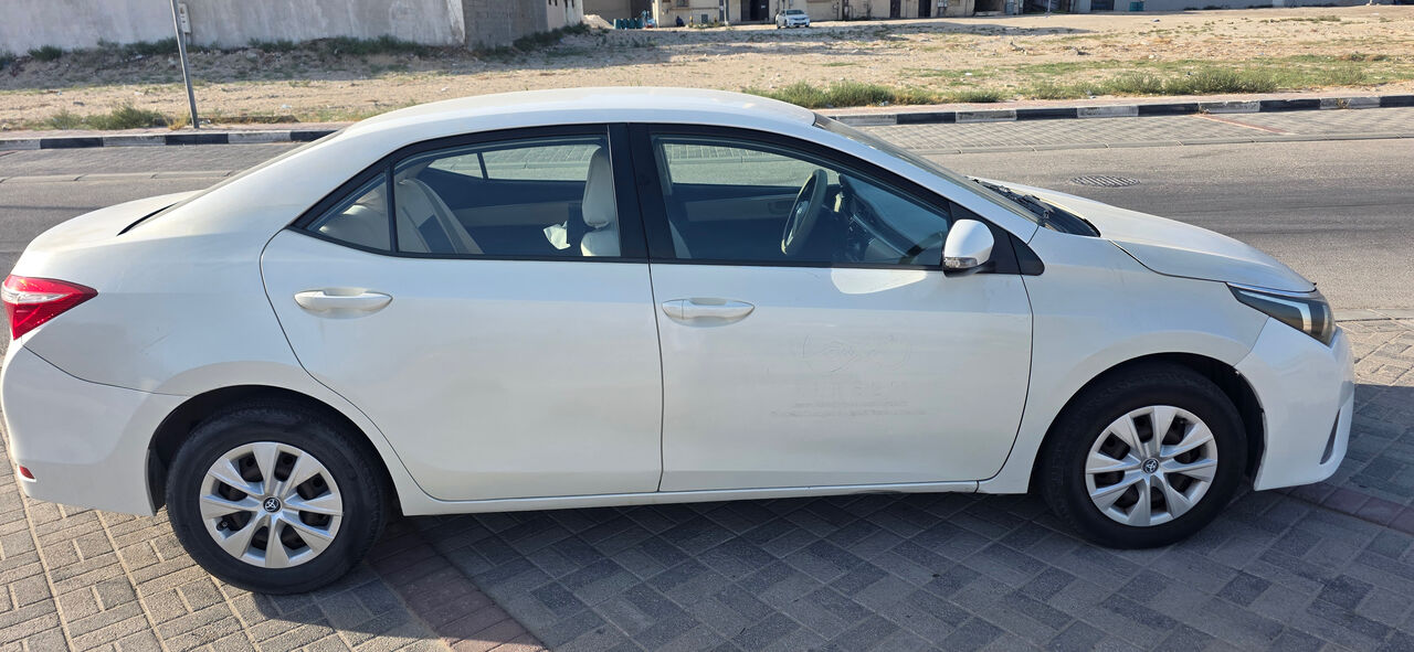 Jubail, Vehicles, Cars & Trucks , SAR 32000,  Toyota Corolla XLE,  2015,  Automatic,  286000 KM,  Toyota Corolla  Model Good Condition Odo Meter 286k All Documents Clear