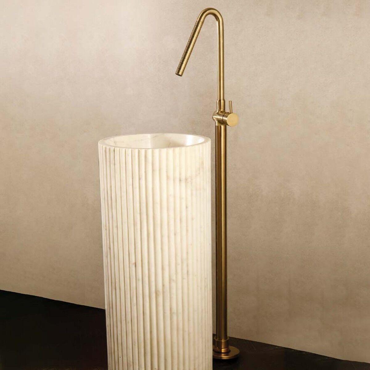 Noida, Household Items, Ceiling Mounted Basin Mixer | Premium Designs | Amaribath