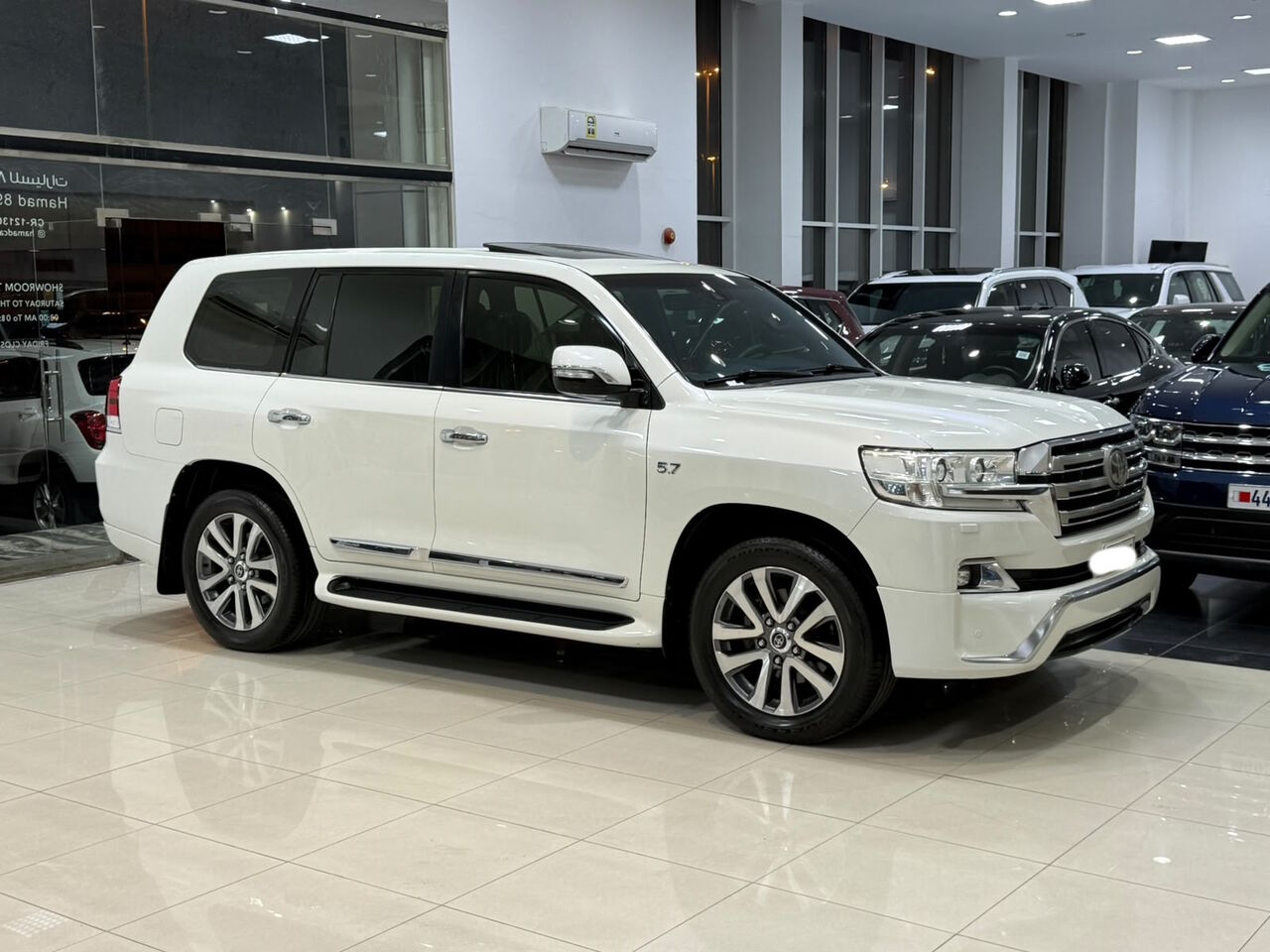 Manama, Vehicles, Cars & Trucks , BHD 17950,  Toyota Land Cruiser VX-S,  2016,  Automatic,  214500 KM,    (White)