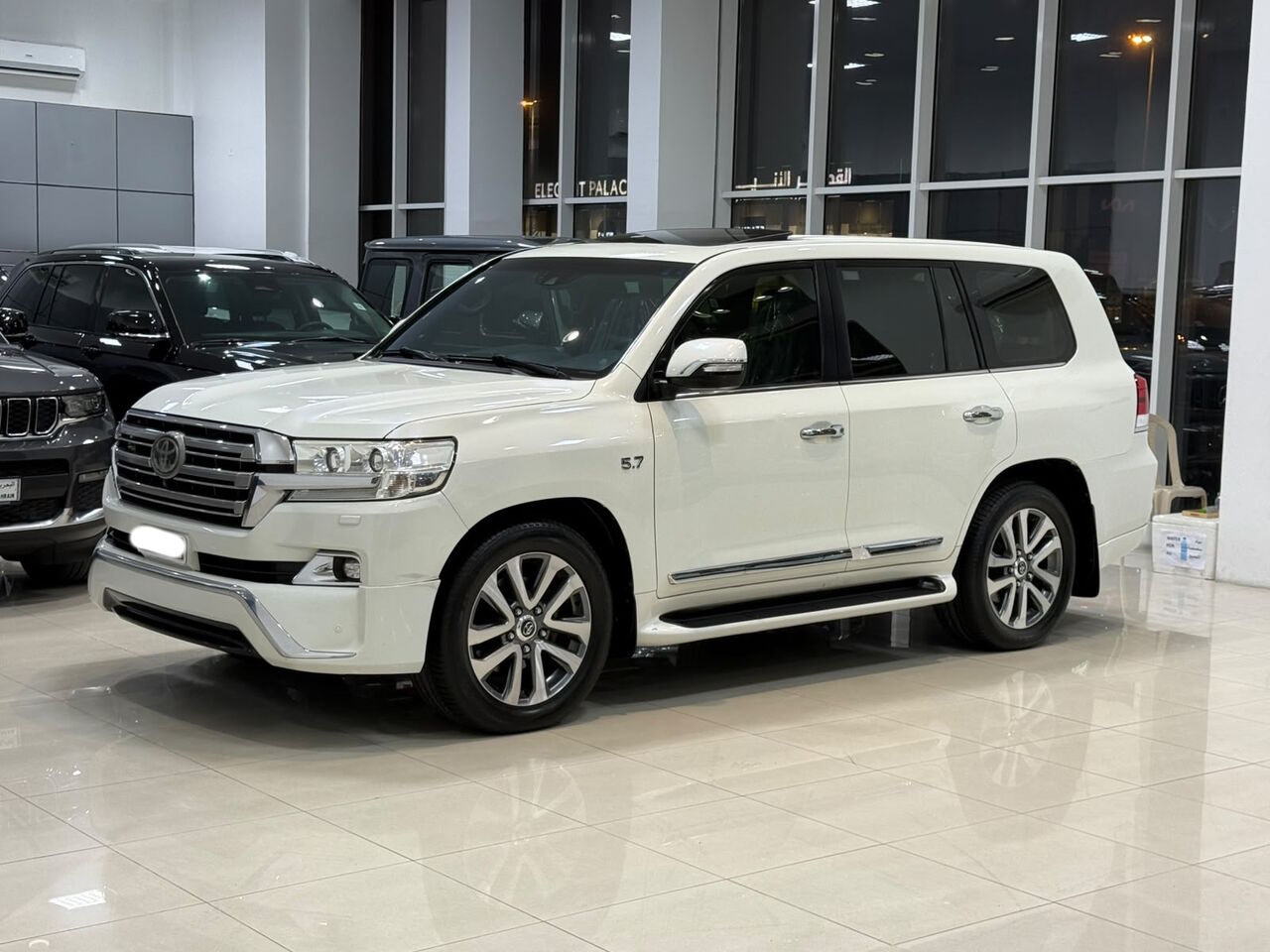 Manama, Vehicles, Cars & Trucks , BHD 17950,  Toyota Land Cruiser VX-S,  2016,  Automatic,  214500 KM,    (White)